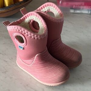 Jan & Jul size 7 Boots